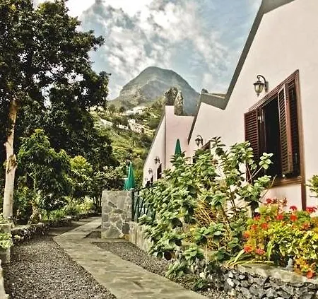 Otel Pinero