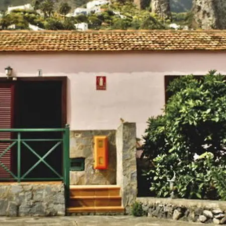 Otel Pinero